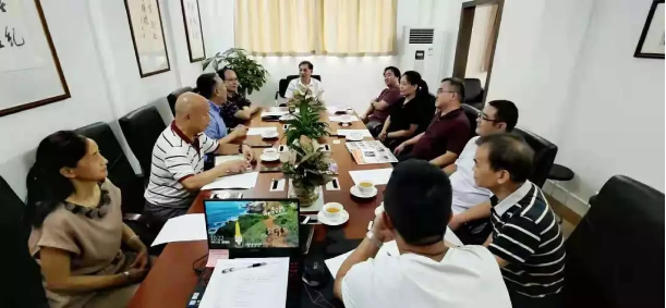 『省經(jīng)企聯(lián)訊』優(yōu)氧健康上市辦一次會(huì )議在省經(jīng)企聯(lián)召開(kāi)